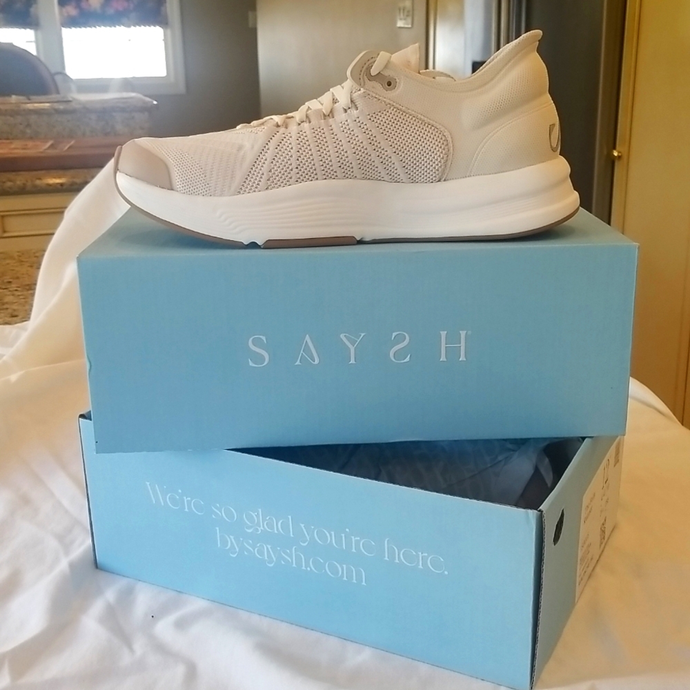 SAYSH the felix runner